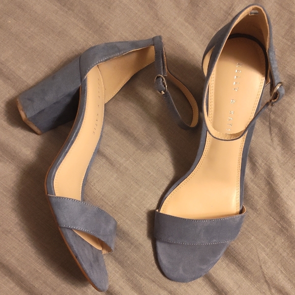 Kelly & Katie Elegant Blue Block Heels - Picture 1 of 4